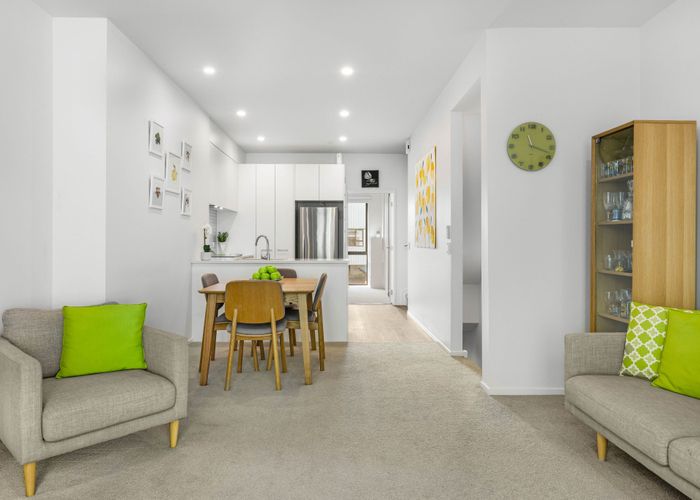  at 11 Lange Mews, Mount Wellington, Auckland City, Auckland
