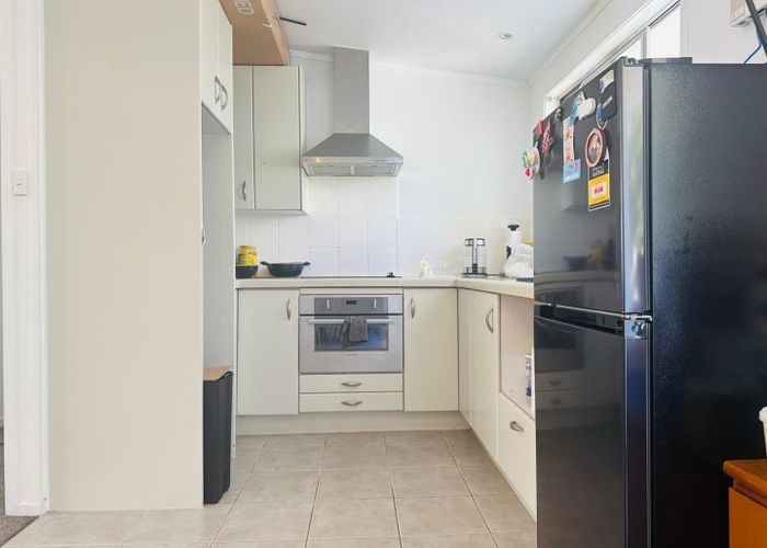  at 2/53 Grange Road, Mount Eden, Auckland City, Auckland