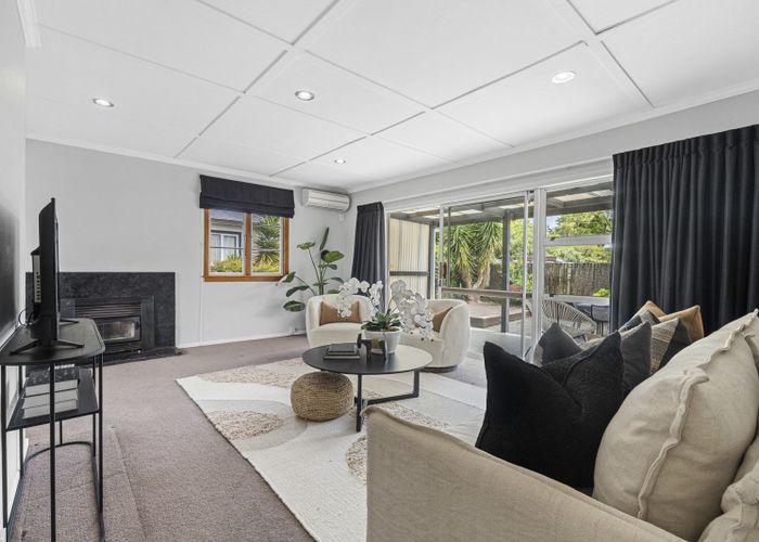  at 3 London Terrace, Welbourn, New Plymouth, Taranaki