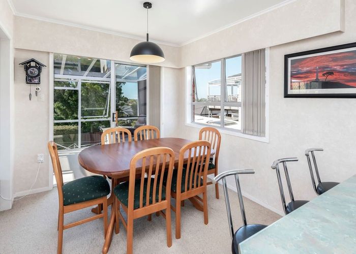 at 18 Jade Avenue, Pakuranga Heights, Auckland