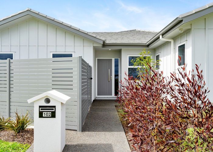  at 102 Eriksen Road, Te Awa, Napier, Hawke's Bay
