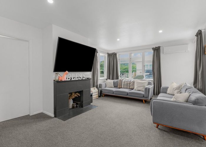  at 9 Hay Street, Naenae, Lower Hutt, Wellington