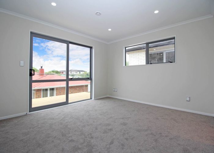  at 9B Kerrydale Road, Manurewa, Auckland