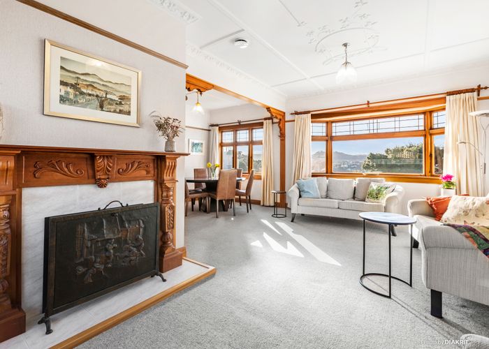  at 2 Bruce Avenue, Brooklyn, Wellington