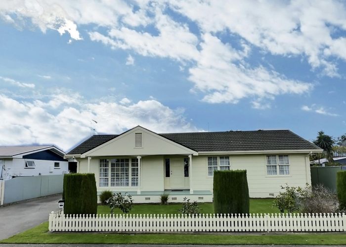 Free property data for 21 Frickleton Street, Taradale, Napier homes.co.nz