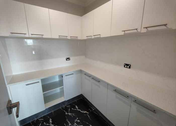 at 11 Rigg Place, Flagstaff, Hamilton