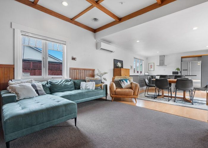  at 23 Claude Street, Fairfield, Hamilton