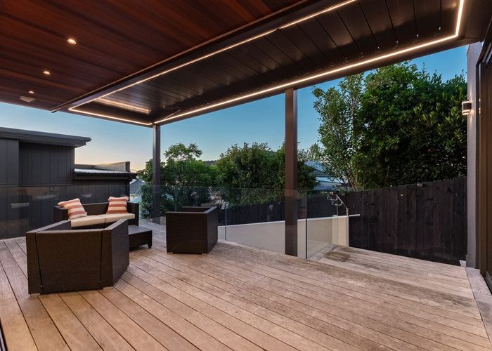  at 8C William Souter Street, Forrest Hill, North Shore City, Auckland