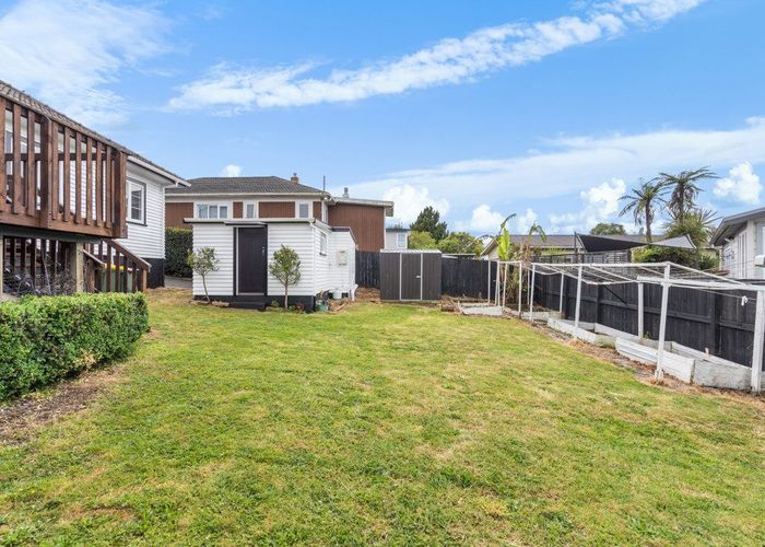  at 117 Ohaupo Road, Melville, Hamilton