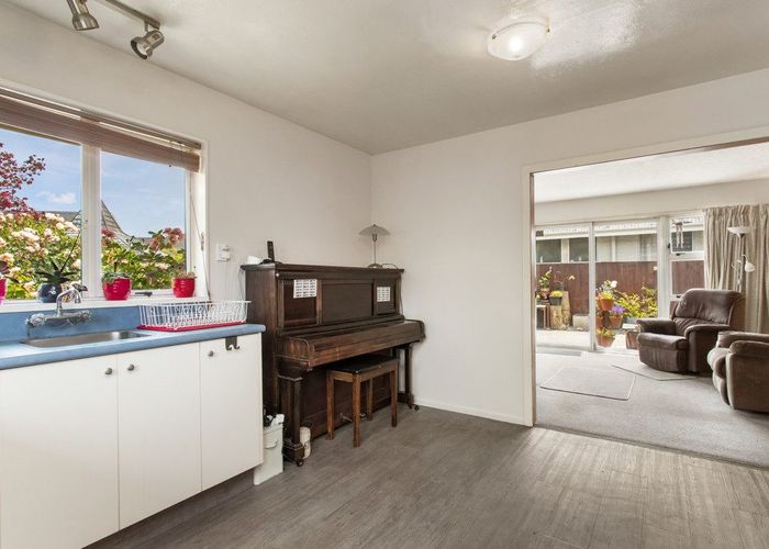  at 2/9 Omega Place, Casebrook, Christchurch City, Canterbury