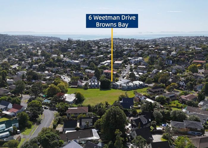  at 6 Weetman Drive, Browns Bay, North Shore City, Auckland