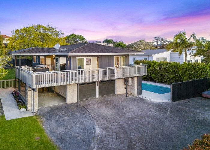  at 25 Roadley Avenue, Sunnyhills, Auckland