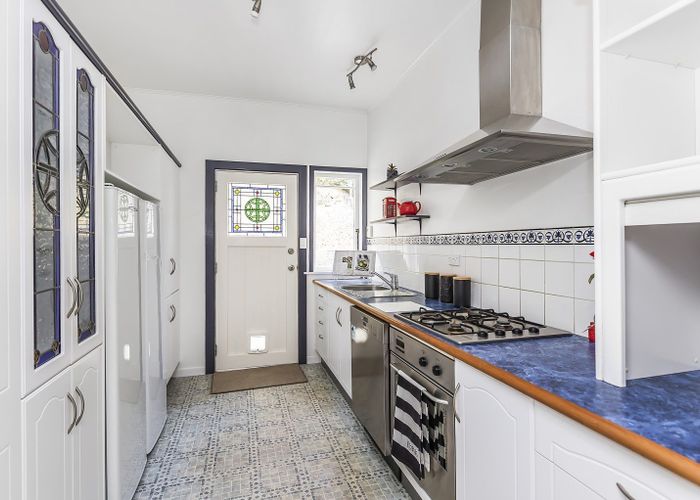  at 112 Sutherland  Road, Melrose, Wellington, Wellington