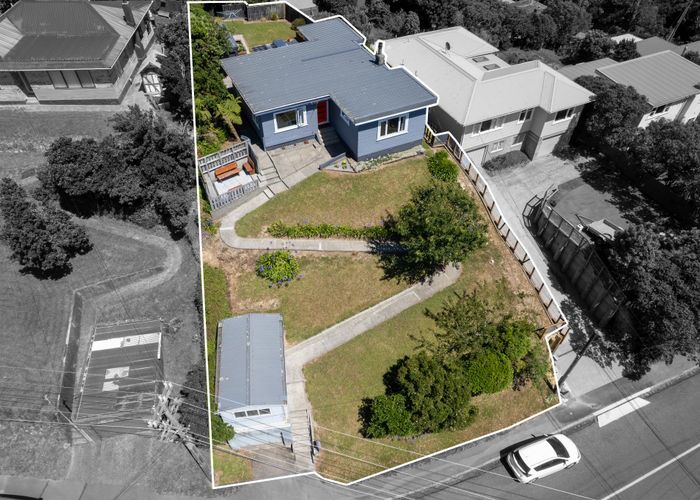  at 8 Lyndfield Lane, Newlands, Wellington, Wellington