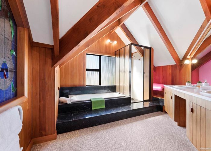  at 310 Glengarry Road, Glen Eden, Waitakere City, Auckland