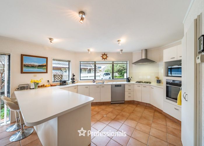  at 212c Waiwhetu Road, Waterloo, Lower Hutt, Wellington