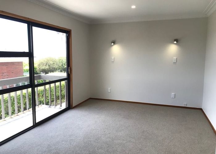  at 150A  Beach Road, Campbells Bay, North Shore City, Auckland
