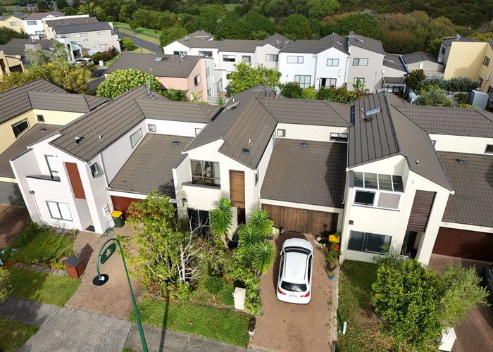  at 7 Spalding Rise, Golflands, Manukau City, Auckland