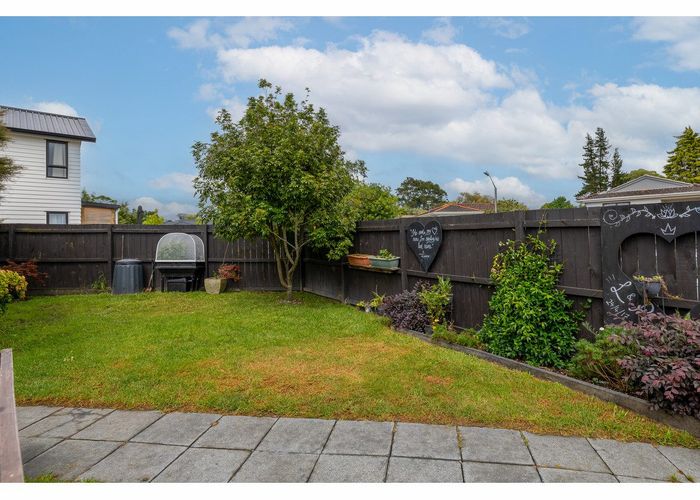  at 1/16 Edwin Freeman Place, Ranui, Waitakere City, Auckland