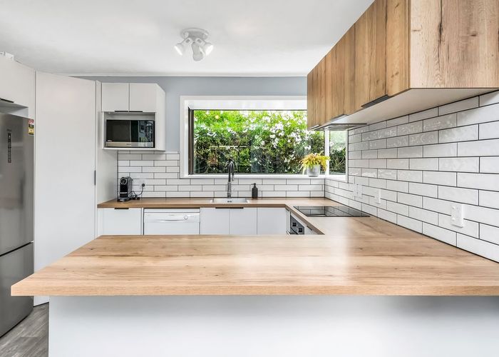  at 413 Yaldhurst Road, Russley, Christchurch