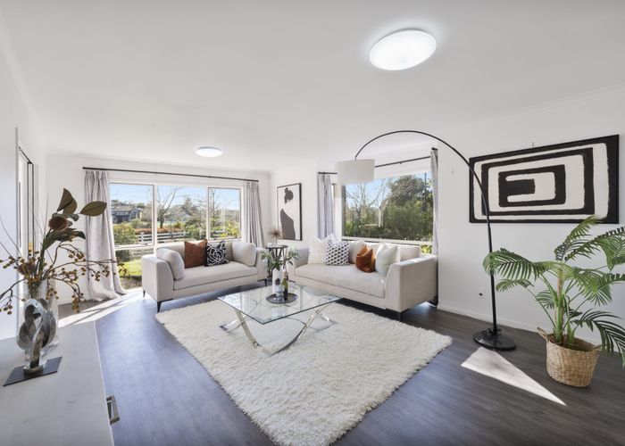 at 42 Lake Panorama Drive, Henderson, Waitakere City, Auckland