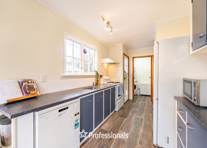  at 73 Norana Road, Timberlea, Upper Hutt, Wellington
