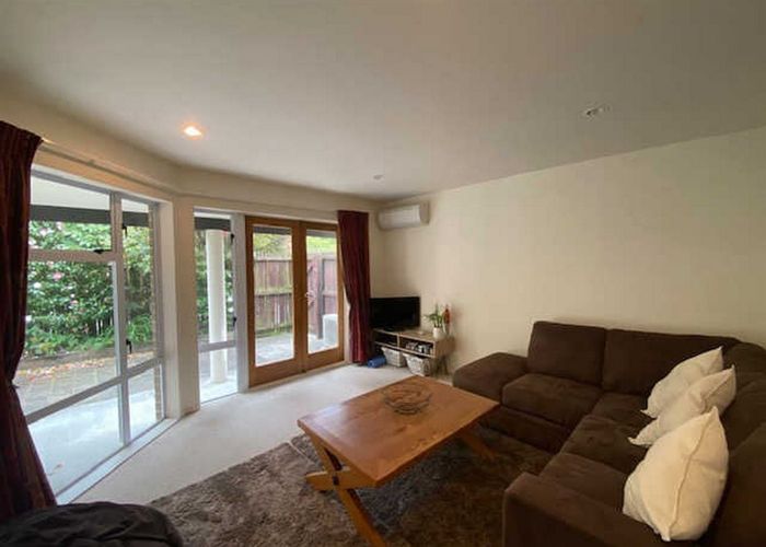  at 1/84 Bowenvale Avenue, Cashmere, Christchurch