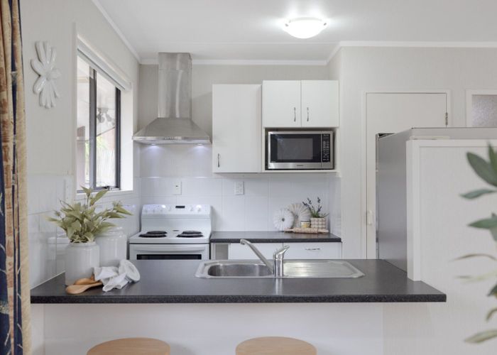  at 7 Peppertree Way, Brookfield, Tauranga