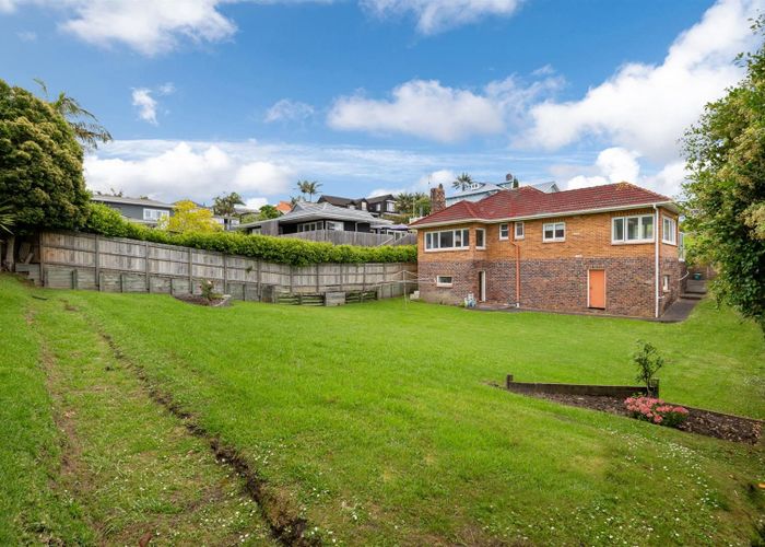  at 3 Rarere Road, Takapuna, North Shore City, Auckland