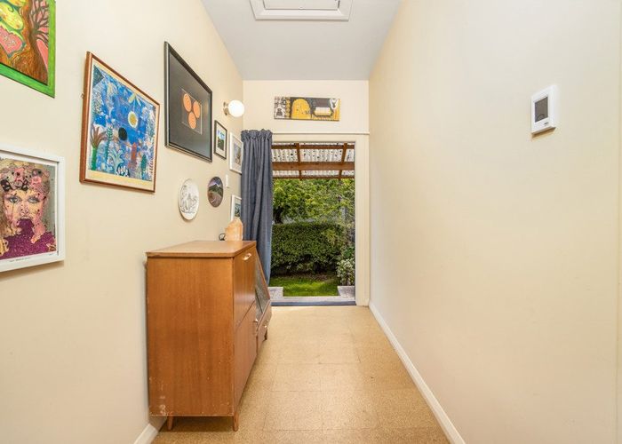  at 10 Bridge Street, Clyde Hill, Dunedin, Otago