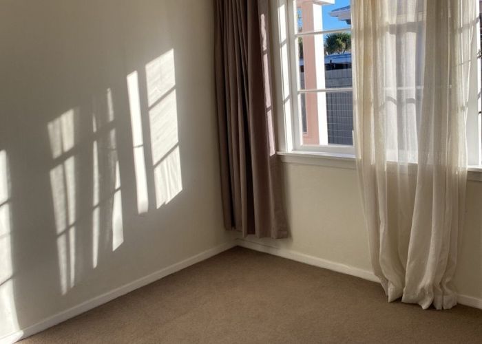  at 5B Hall Grove, Ebdentown, Upper Hutt