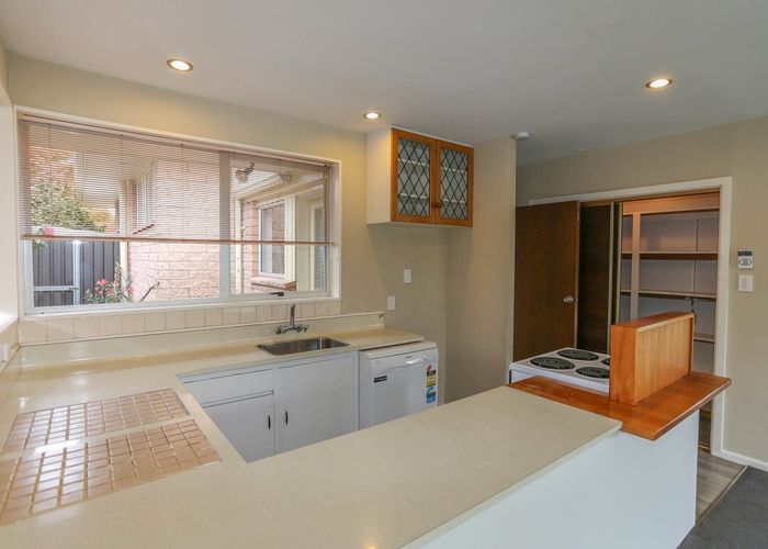  at 20 Talltree Avenue, Avonhead, Christchurch City, Canterbury
