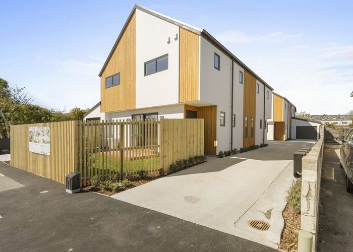  at 1-4/16 Mountfort Street, Spreydon, Christchurch City, Canterbury