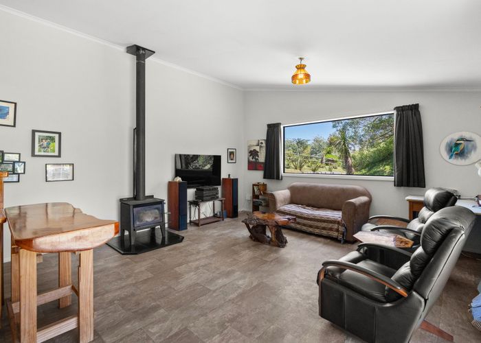  at 184 Kahukura Avenue, Waitarere Beach, Horowhenua, Manawatu / Whanganui