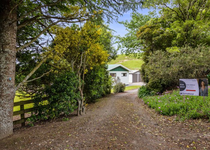  at 5171A Mountain Road, Eltham, Eltham