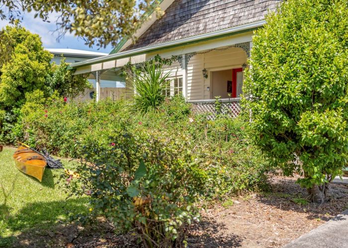  at 24  Pohutukawa Road, Beachlands, Manukau City, Auckland