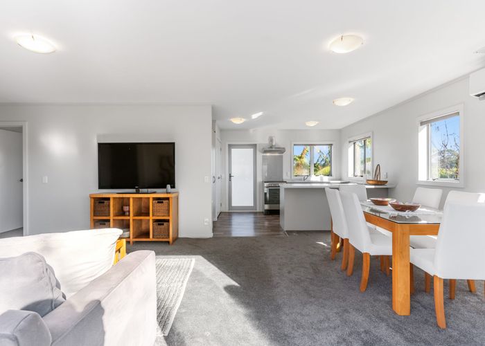  at 172 Albany Highway, Greenhithe, Auckland