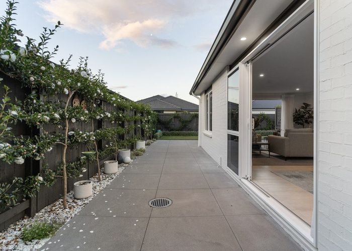  at 32 Awatira Drive, Papamoa Beach, Papamoa