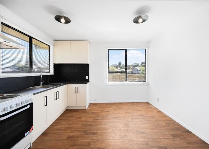  at 45 Karen Crescent, Dinsdale, Hamilton