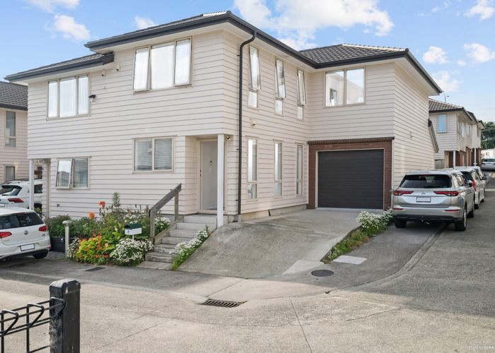 at 7 Akeake Lane, Manurewa, Manukau City, Auckland