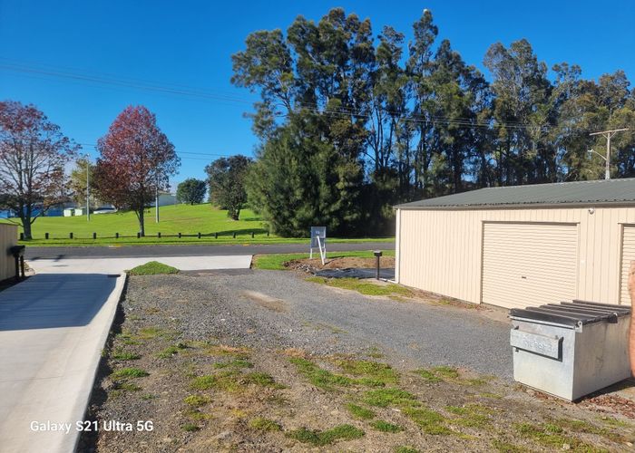  at 71E Martyn Street, Waiuku, Franklin, Auckland