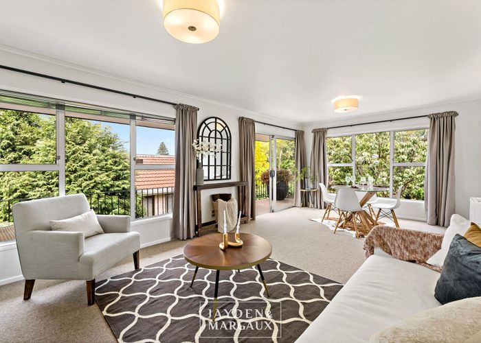  at 4/68 Ireland Road, Panmure, Auckland