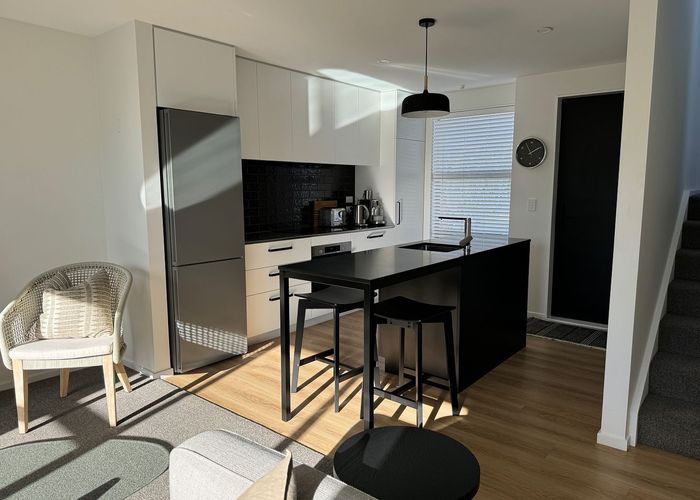  at 4/6 Burdale Street, Riccarton, Christchurch City, Canterbury