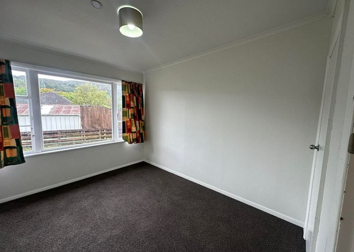  at 3a Kopara Grove, Stokes Valley, Lower Hutt, Wellington