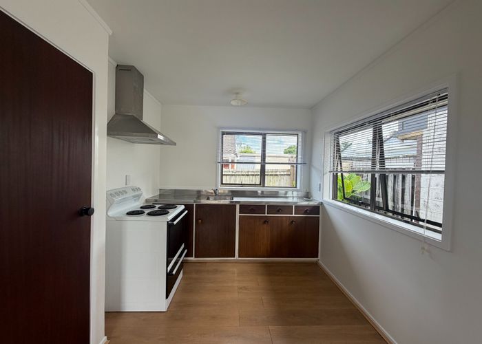  at 2/47 Marua Road, Ellerslie, Auckland City, Auckland