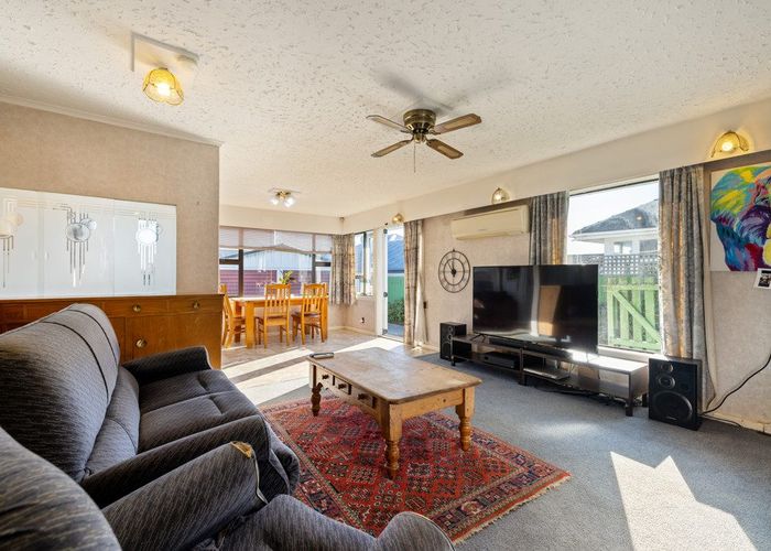  at 77 Hargood Street, Woolston, Christchurch City, Canterbury