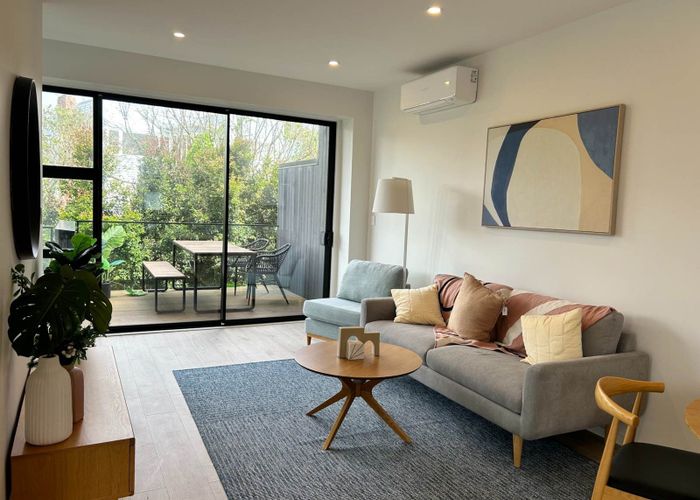  at 11/27 Hastings Road, Mairangi Bay, North Shore City, Auckland