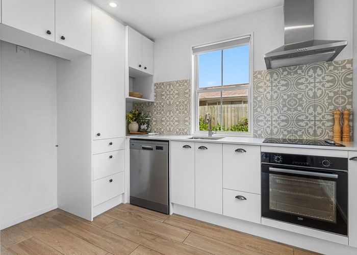  at 6/24 Hendon Street, Edgeware, Christchurch
