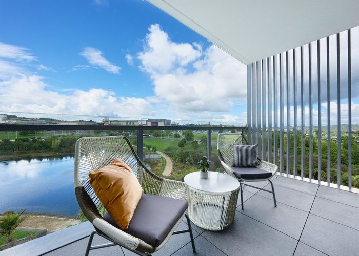  at 405c/5 Rose Garden Lane, Albany, North Shore City, Auckland