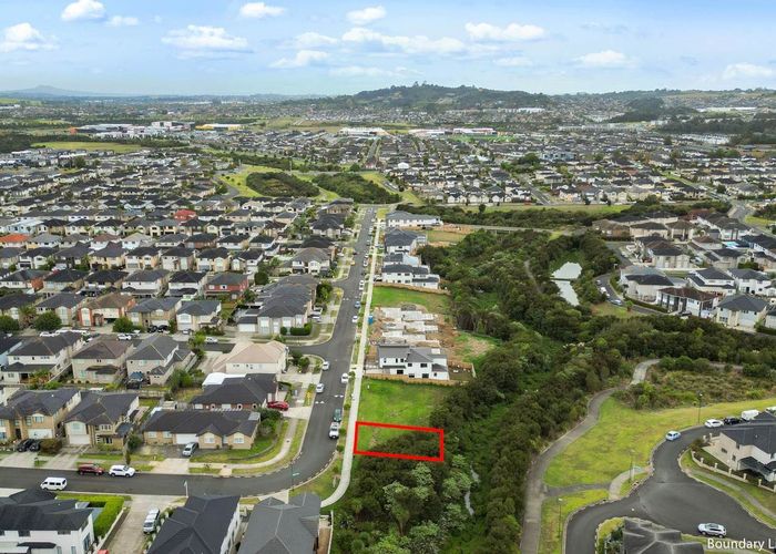  at 32D Castlebane Drive, Flat Bush, Manukau City, Auckland